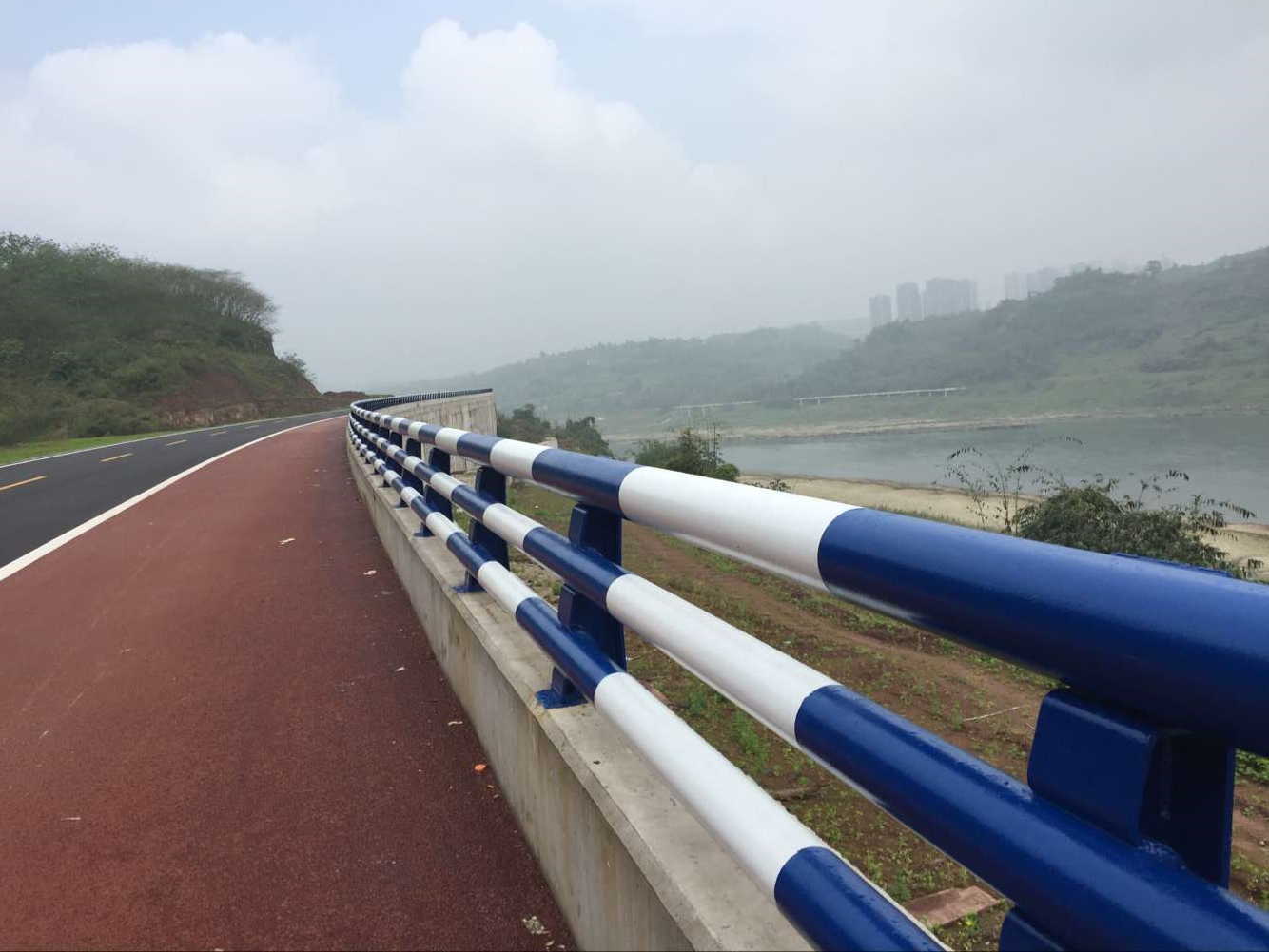 防撞護(hù)欄，防撞欄桿