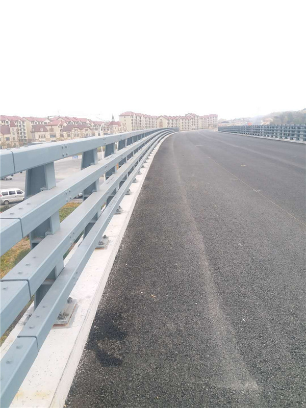 防撞護(hù)欄，防撞欄桿
